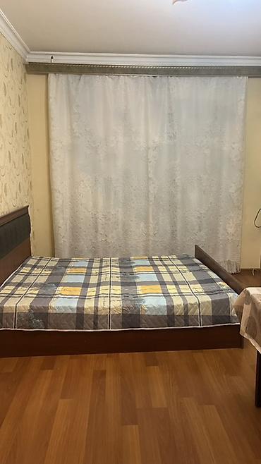 sirvan kiraye: Kirayə üçün geniş və işıqlı otaq. Xüsusiyyətlər: - Çarpayı və — 2