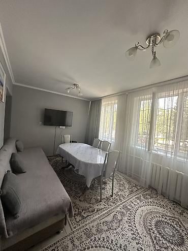 Продажа квартир: 3 комнаты, 101 м², ул. Калык Акиева Индивидуалка, 1 этаж — 2
