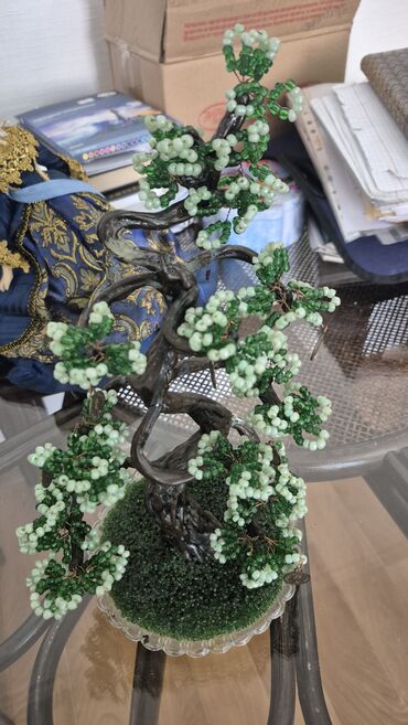 цветы сделаны из бисера: Цену назначьте сами. Большая кукла нуждается в реставрации Набор