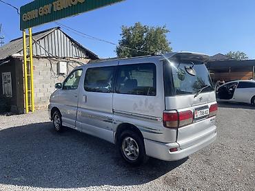 Унаа сатуу: Toyota Regius: 2000 г., 2.7 л, Автомат, Бензин, Вэн/Минивэн — 5
