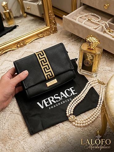 Versace Fragrances dəsti üçün şık косметik/aksesuar çantası. - Rəng lalafo.az -da Versace Fragrances dəsti üçün şık косметik/aksesuar çantası. - Rəng