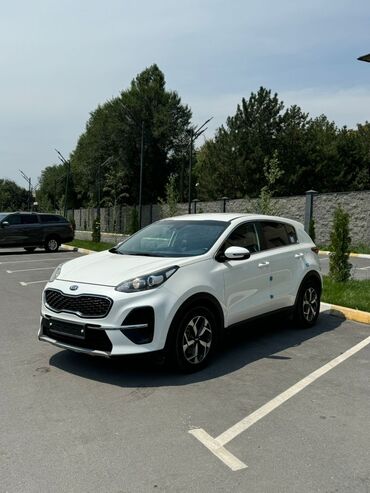 срочно продать машину: Kia Sportage: 2018 г., 2 л, Автоматические, Дизель, Кроссовер
