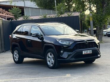 Toyota: Toyota RAV4: 2019 г., 2.5 л, Автомат, Бензин, Кроссовер