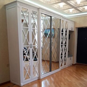 Sifarişlə dolablar: Düz dolab, Mətbəx üçün, Qonaq otağı üçün, Dəhliz üçün, Qarderob, Kupe, Korpuslu, 5 qapı — 16