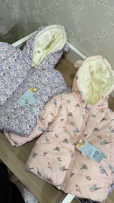 распродажа верхней одежды: Куртка для девочек новые, красивые на холодные дни самое то!😍теплая