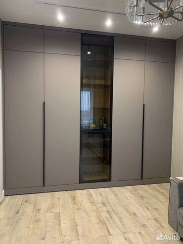 Шкафы-купе: Шкаф купе, С зеркалом — 2