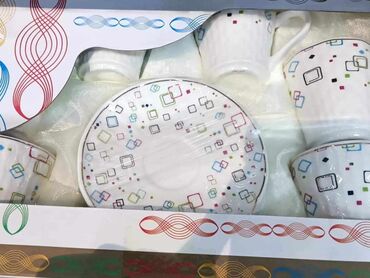 Kompleti posuđa: Soljice i tacne set 4000, 3000, 2500 i 3300 imamo — 4