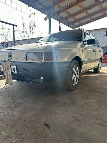 Volkswagen: Volkswagen Passat Variant: 1993 г., 1.8 л, Механика, Бензин, Универсал — 9