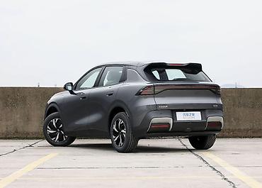 чанган уни к: Changan Qiyuan Q05: 2026 г., 6.3 л, Автомат, Электромобиль, Хетчбек — 3
