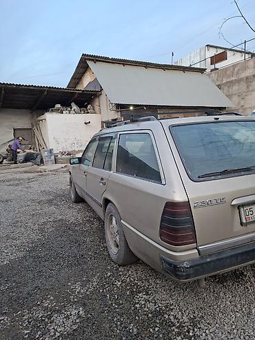 Mercedes-Benz: Mercedes-Benz W124: 1989 г., 2.3 л, Механика, Бензин, Универсал — 6