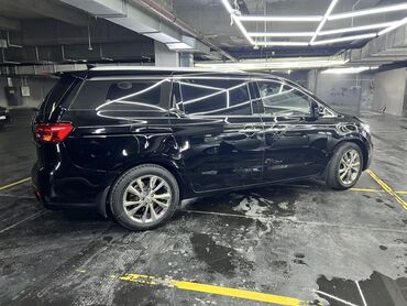 Kia: Kia Carnival: 2018 г., 2.2 л, Автомат, Дизель, Минивэн — 3