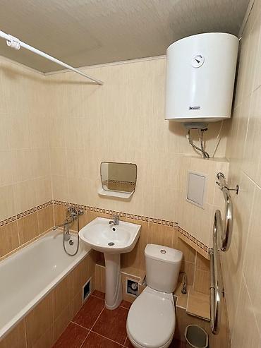 56: 1 комната, 32 м², 6 мкр 104 серия, 2 этаж — 7