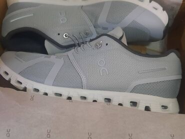 Krasofkalar və idman ayaqqabıları: New Balance krossovkası satılır.Yenidir upakovkadadır.Amerikadan — 4