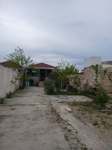 купить дом ивановка: Пос. Бильгя 4 комнаты, 105 м², Средний ремонт