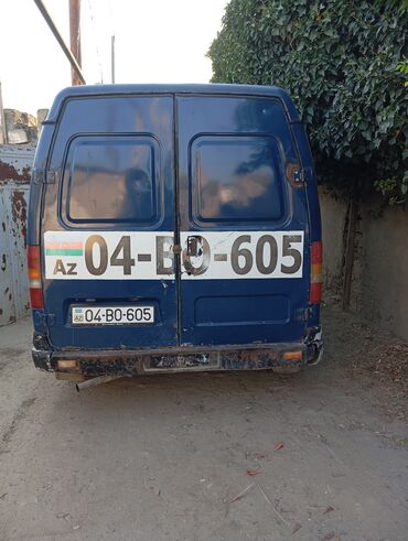 QAZ: QAZ Sobol: 2.4 l | 2002 il 38000 km Van/Minivan