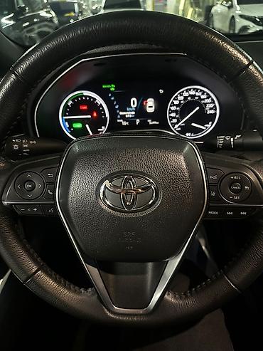 toyota sienna hybrid: Toyota Avalon: 2019 г., 2.5 л, Автомат, Гибрид, Седан — 10