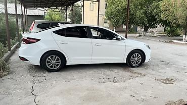 за неделю: Hyundai Avante: 2019 г., 1.6 л, Автомат, Бензин, Седан — 2