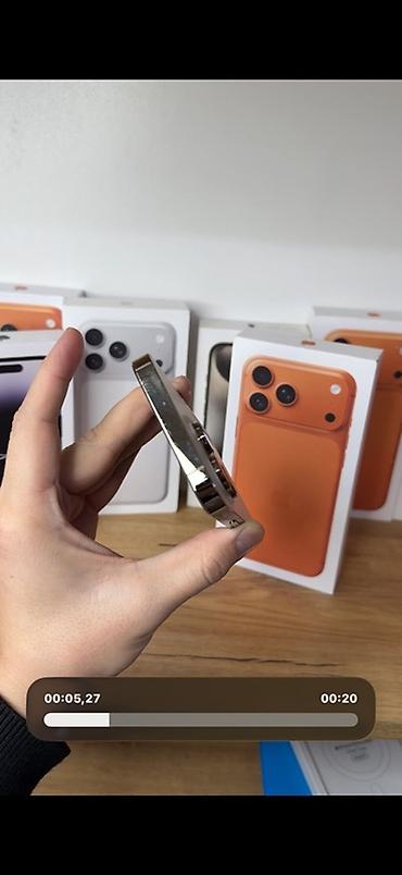 Apple iPhone: IPhone 14 Pro, Золотой — 4