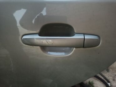 дверь на камри 30: Задняя левая дверная ручка Toyota 2005 г., Б/у, цвет - Серебристый, Оригинал