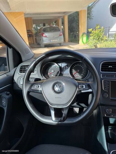 Volkswagen: Χριστόφορος Ρούσης — 10