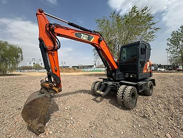 Экскаваторы: Экскаватор, Колесный — 5