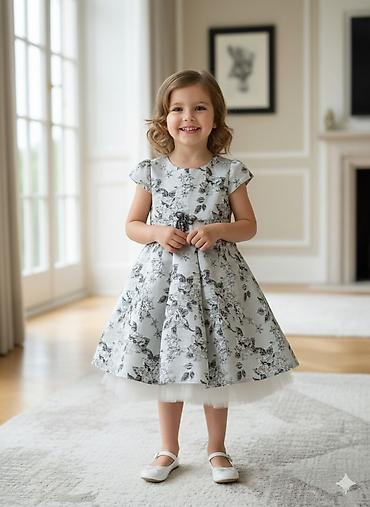 Платья: Детское платье, Б/у — 1