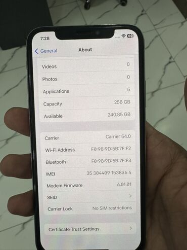Apple iPhone: IPhone X, 256 GB, Ağ, Face ID