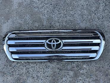 Toyota Land Cruiser 200 Решётка радиатора - Оригинальная передняя