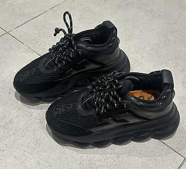Qadın ayaqqabıları: Versace Chain Reaction “Triple Black” Sneakers Original Versace Chain — 1