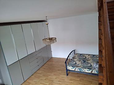 Kuće za dugoročni najam: Izdajem stanove za radnike u Dobanovcima,Surcin.
Cena 100e — 5