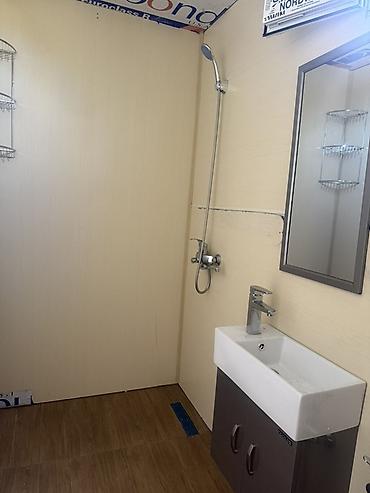Konteynerlər: Konteyner tipli modul ev/ofis - Tam ölçülü, uzunsov panel — 8