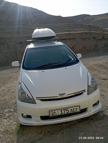 жүк ташуучу унаа: Toyota WISH: 2003 г., Автомат, Бензин, Универсал
