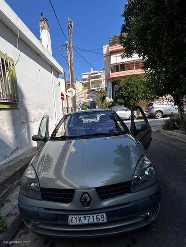 Sale cars: Renault Clio: 1.2 l. | 2002 έ. | 270000 km. Χάτσμπακ