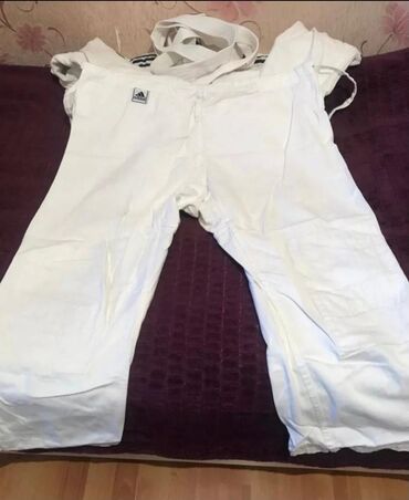 İdman formaları: Cudo kimanosu.az geyinilib temizdir.temiz Adidas firmasidi — 7