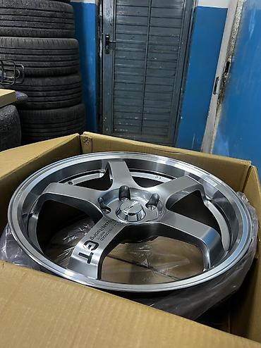 сг 9: Диски R 17 Advan Racing, Комплект, отверстий - 5, Новый — 2