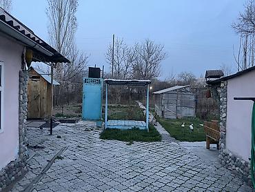 Продажа коттеджей и домов: 🏡 Продаётся уютный дом с большим участком 📍 Адрес: с. Киргшелк, ул — 4