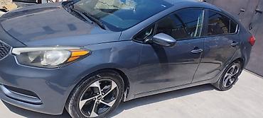 lexus 5 7: Kia Forte: 1.8 l | 2016 il Sedan — 3