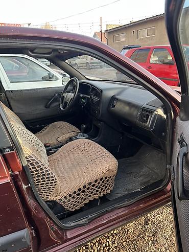 Volkswagen: Volkswagen Passat: 1990 г., 1.8 л, Механика, Бензин, Седан — 4