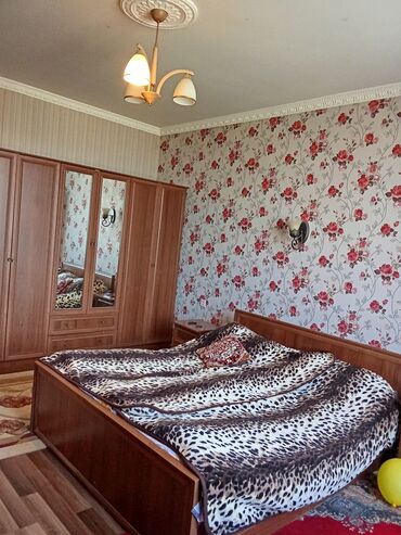 Yataq otağı dəstləri: İkinəfərlik çarpayı, Dolab — 3