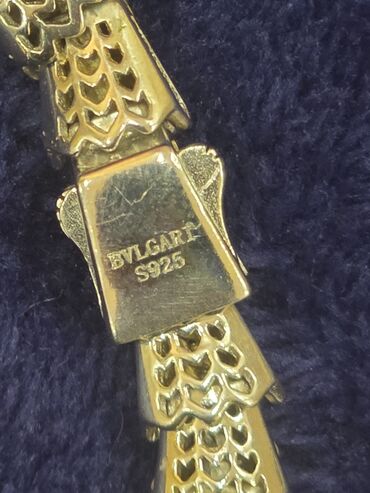 Zərgərlik dəstləri: Dəstə daxildir: Üzük, Sırğa, Boyunbağı, Bvlgari, Gümüş, 925 Əyar — 13