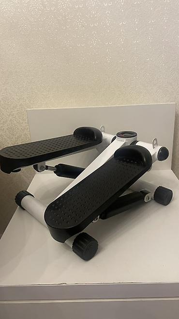 степпер: Kompakt mini-stepper – evdə kardio və aşağı bədən məşqləri üçün — 1