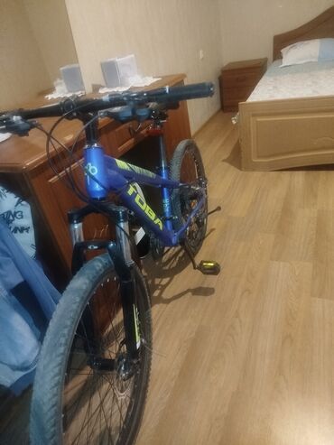 Şəhər velosipedləri: Dağ velosipedi – Toba (MTB) - Rəng: mavi-sarı loqotipli “TOBA”