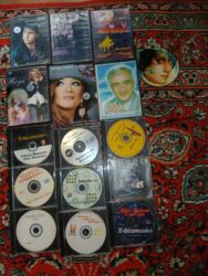 Микрофоны: 60 ədəd disk cəmi 40 manata satılır.Ünvan Qobu park.Disklər yenidir