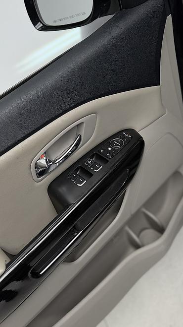 Kia: Kia Carnival: 2019 г., 2.2 л, Автомат, Дизель, Минивэн — 28