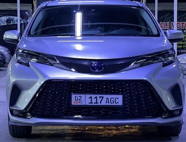 7 орундуу машина: Toyota Sienna: 2021 г., Гибрид, Вэн/Минивэн