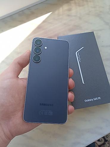 nintendo switch qiymeti: Samsung Galaxy S25 FE, 256 GB, rəng - Boz, Barmaq izi — 3