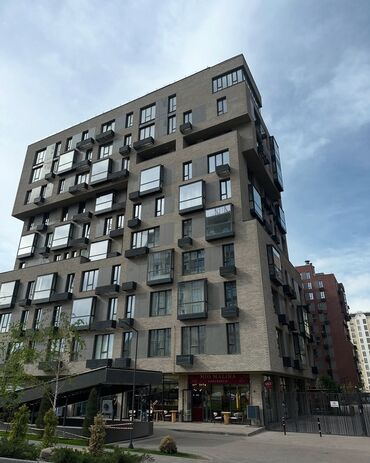 Продажа квартир: 3 комнаты, 117 м², Элитка, 3 этаж, ПСО (под самоотделку)