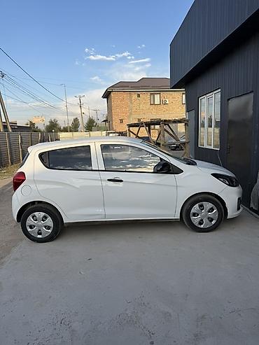 Унаа сатуу: Chevrolet Spark: 2020 г., 1 л, Бензин, Хетчбек — 4