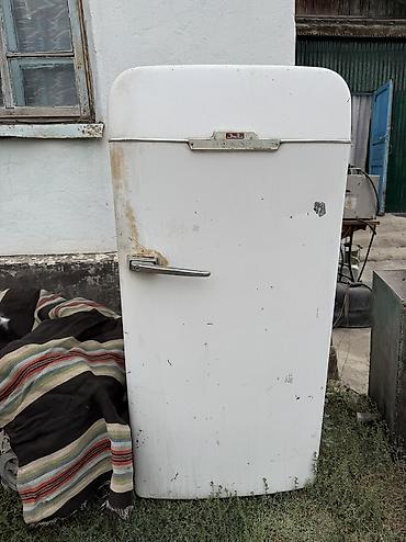 Продаю холодильник в рабочем состоянии очень хорошо морозит тихо at lalafo.kg Продаю холодильник в рабочем состоянии очень хорошо морозит тихо