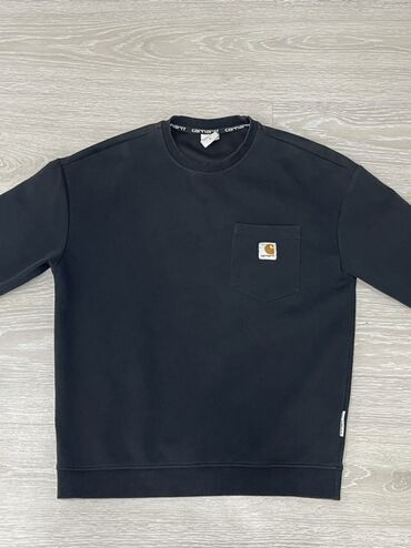 где можно продать старые вещи в бишкеке: Черный свитшот Carhartt с круглым вырезом и небольшим накладным
